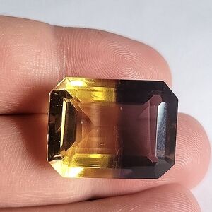 31.66ct Ametrine Doublet Large Stone Yellow & PURPLE